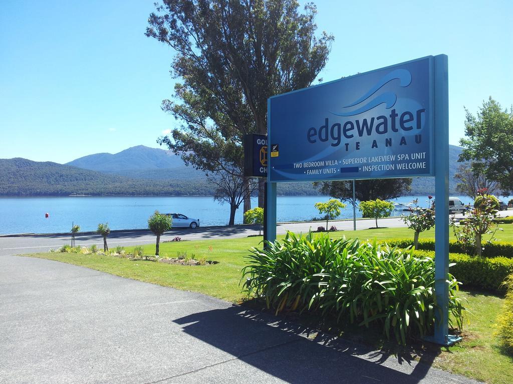 Edgewater Motel Te Anau Esterno foto